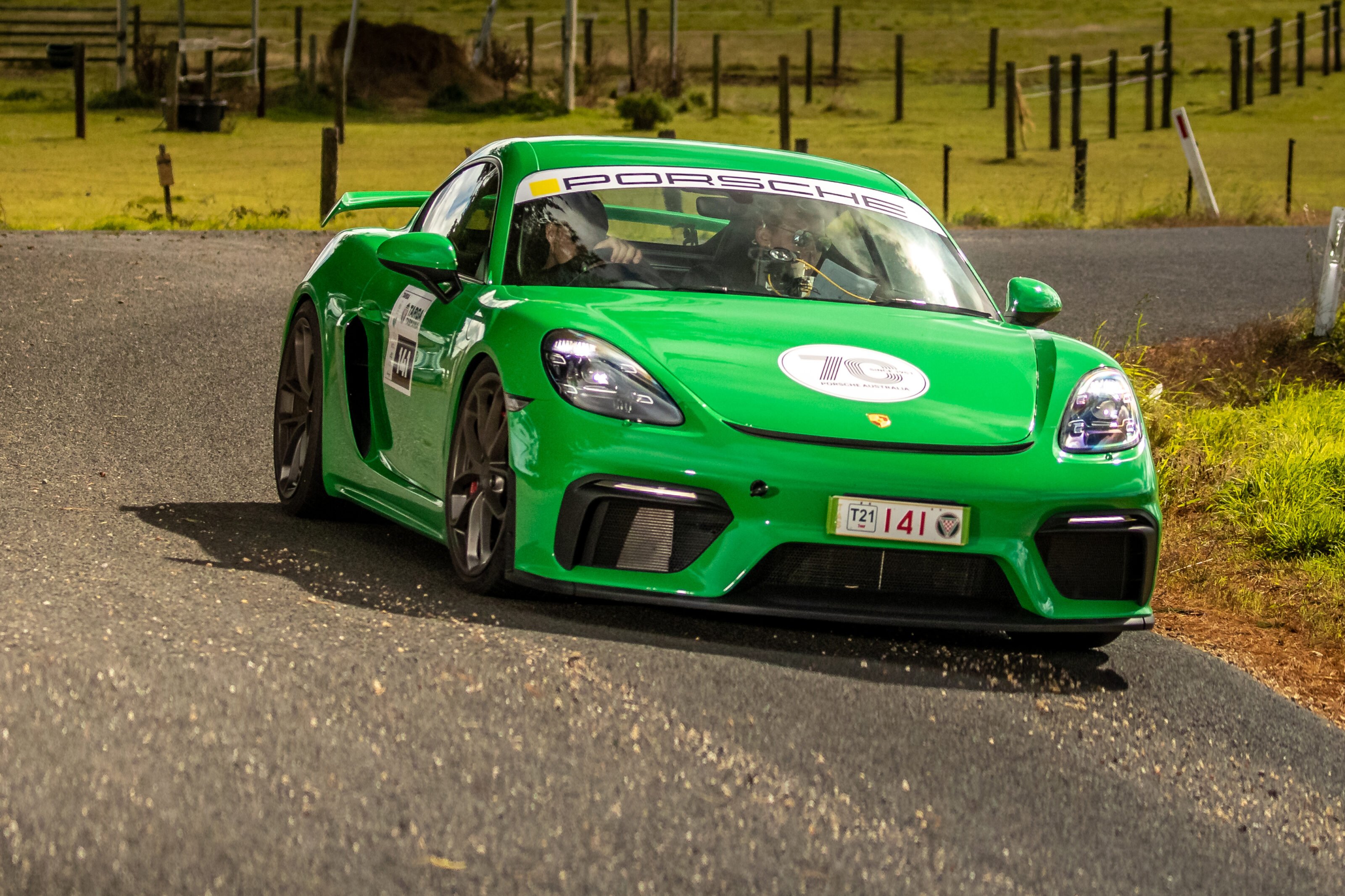 2021 Porsche Cayman GT4 review