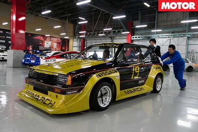 Nissan march