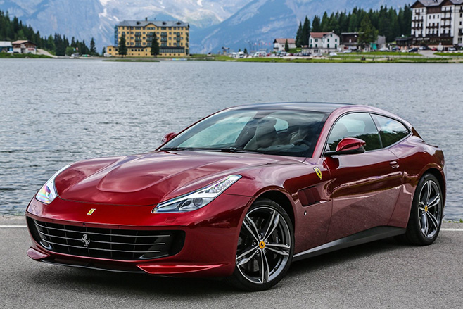 Ferrari GTC4 Lusso