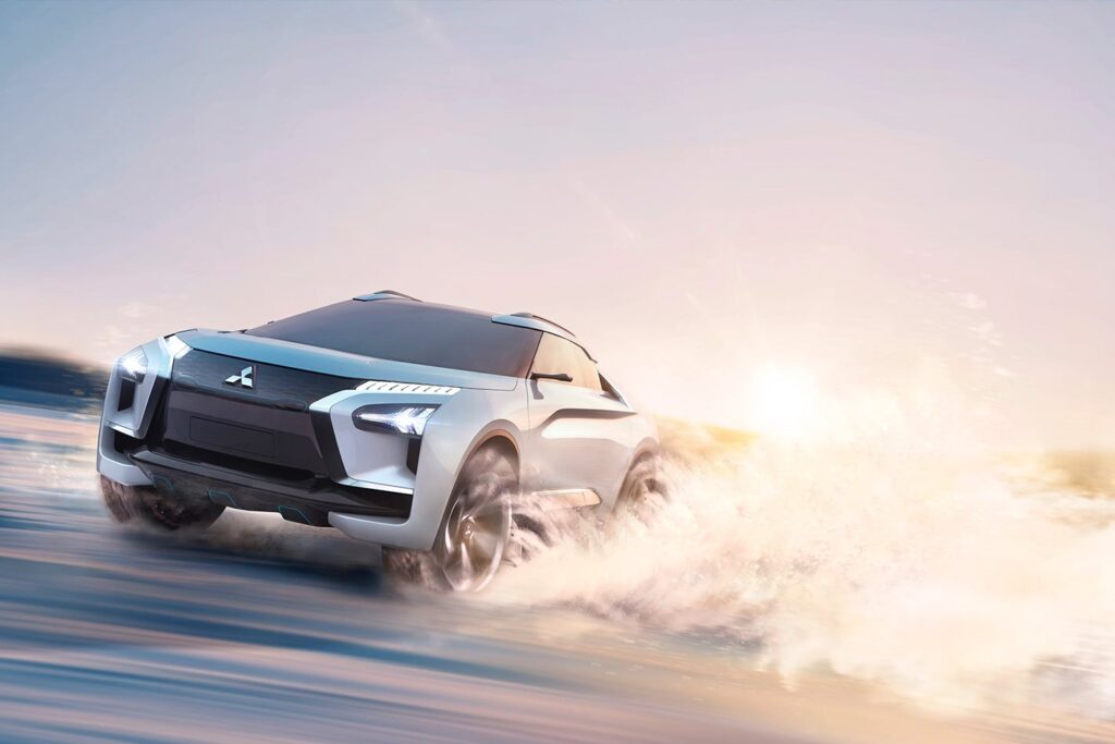 2017 Tokyo Motor Show Mitsubishi e-Evolution concept revealed