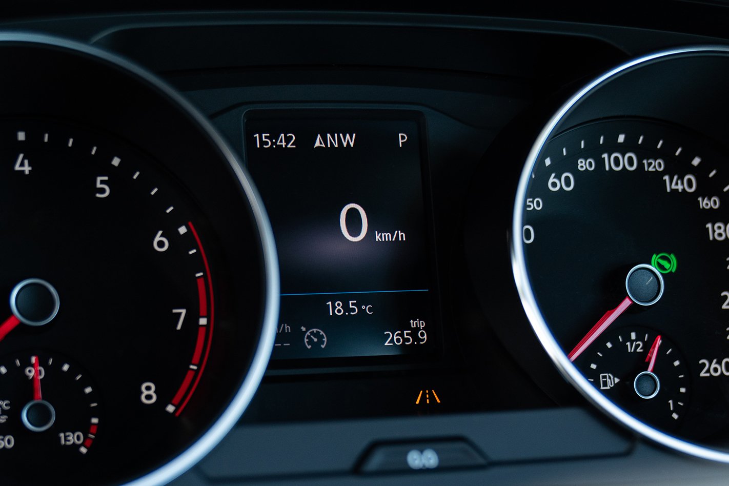 Volkswagen Tiguan gauges