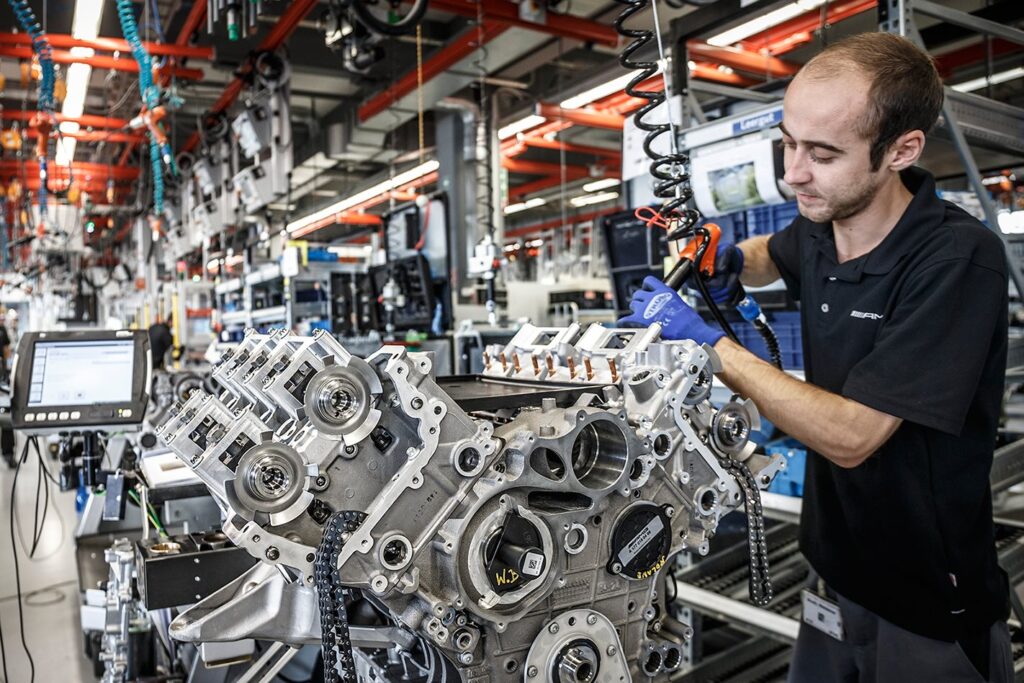 Mercedes-AMG GT Mercedes-Benz C63 AMG Paris motor show