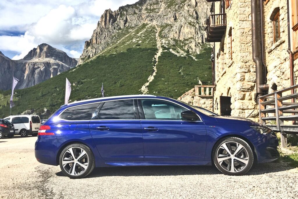 2016 Peugeot 308 GT Touring