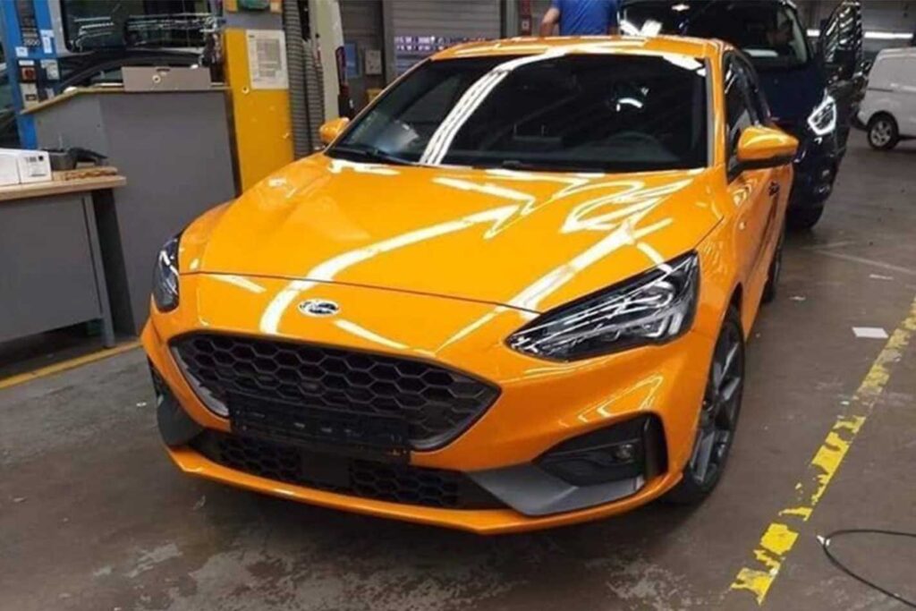 2019 Ford Focus ST photos surface