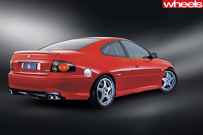 2002-HSV-HRT-427-rear