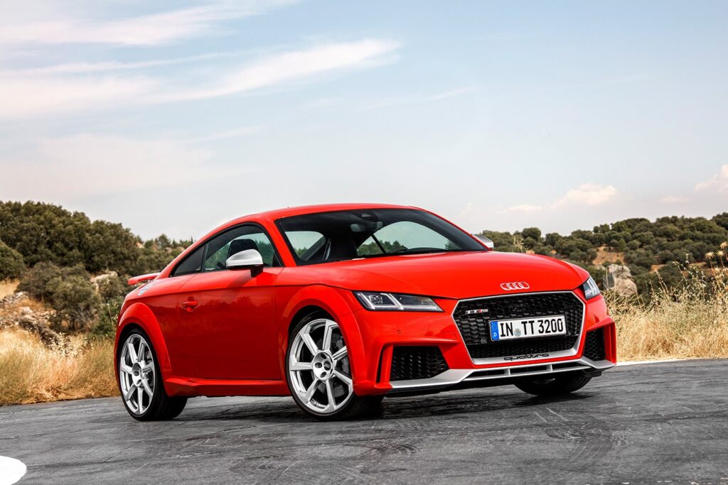 2017 Audi TT RS review