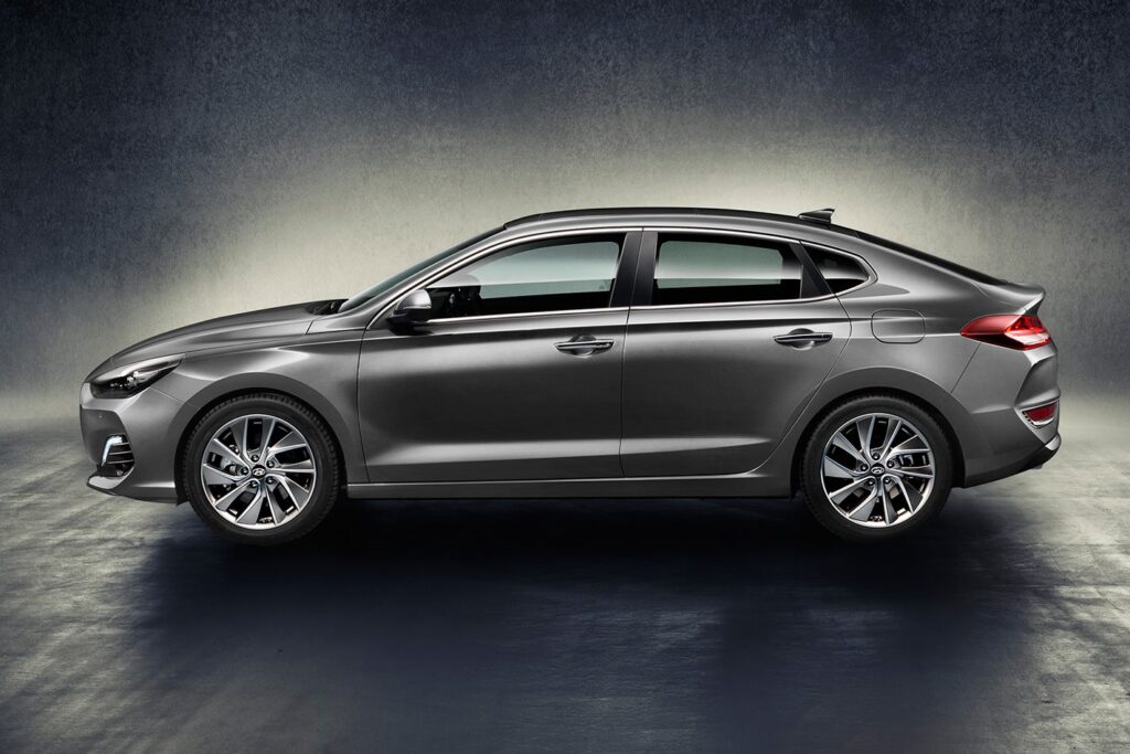 2018 Hyundai i30 Fastback breaks cover