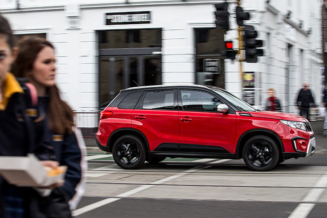Suzuki -Vitara -front -side -comparison -review