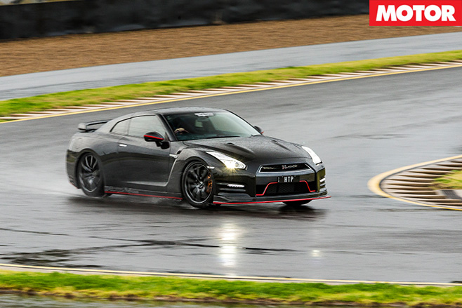 Hi-Torque Nissan GT-R-track driving