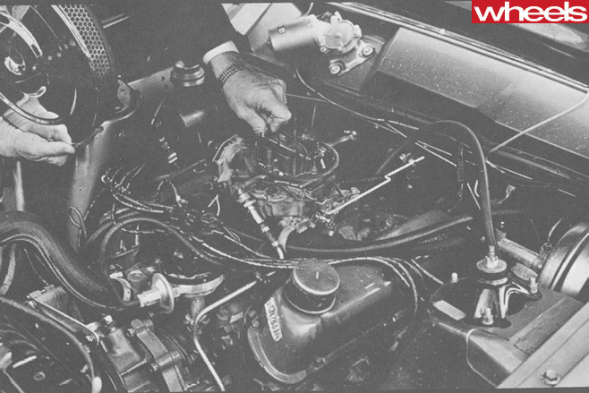 1968-Ford -Falcon -GT-engine