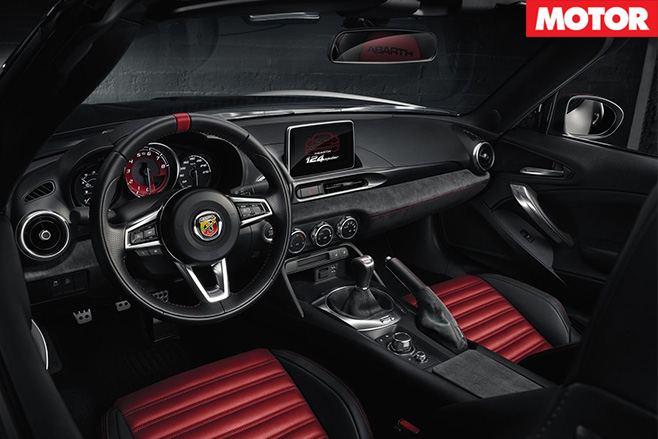 Fiat 124 Abarth Spider interior