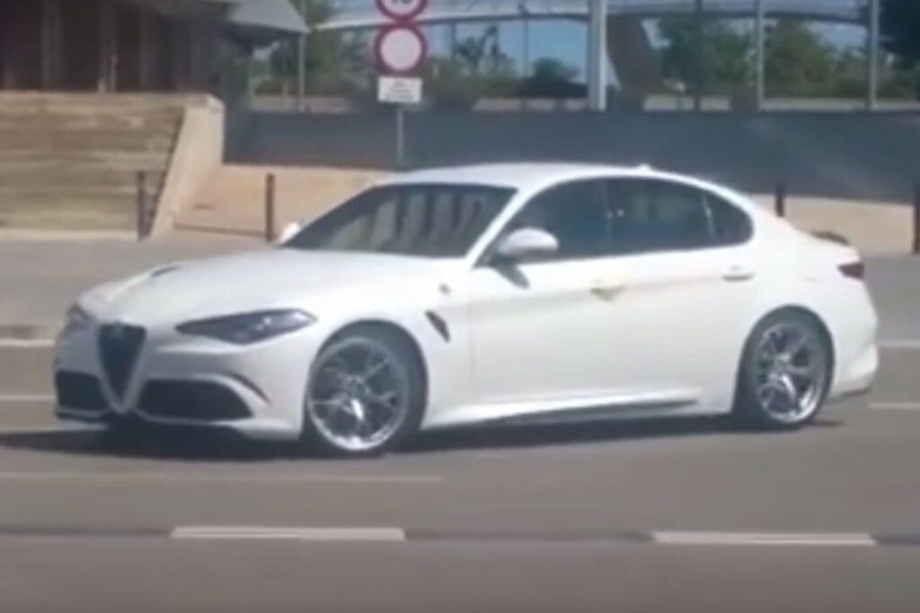 Alfa Romeo Giulia spied in action