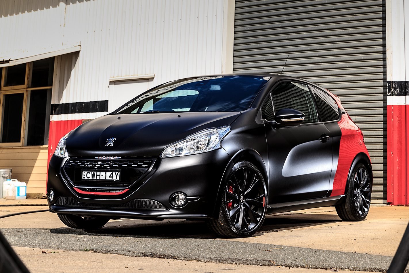 Peugeot 208 GTi 30th Anniversary