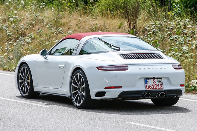 2016-porsche -911-white -cabrio -spy -photo