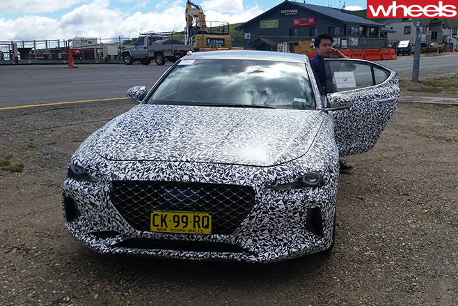 Hyundai -Genesis -G70-front