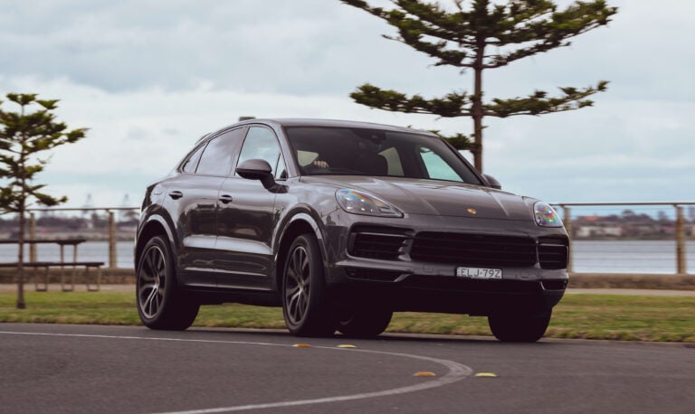 2021 Porsche Cayenne Coupe e-hybrid review feature image