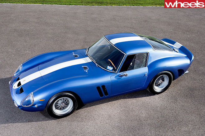 1962-Ferrari -250-GTO-rear