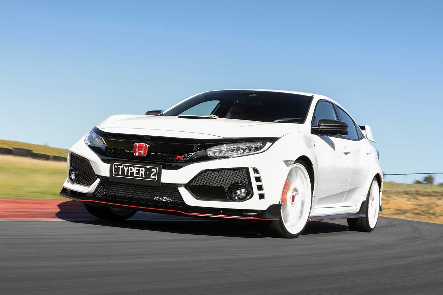 2018 Honda Civic Type R carbon accessories review