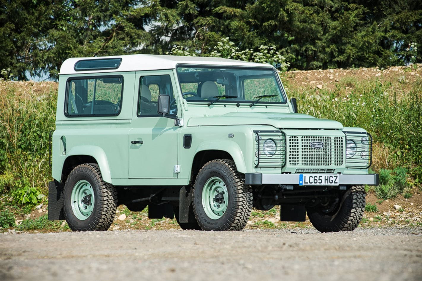 Land Rover Defender cover MAIN
