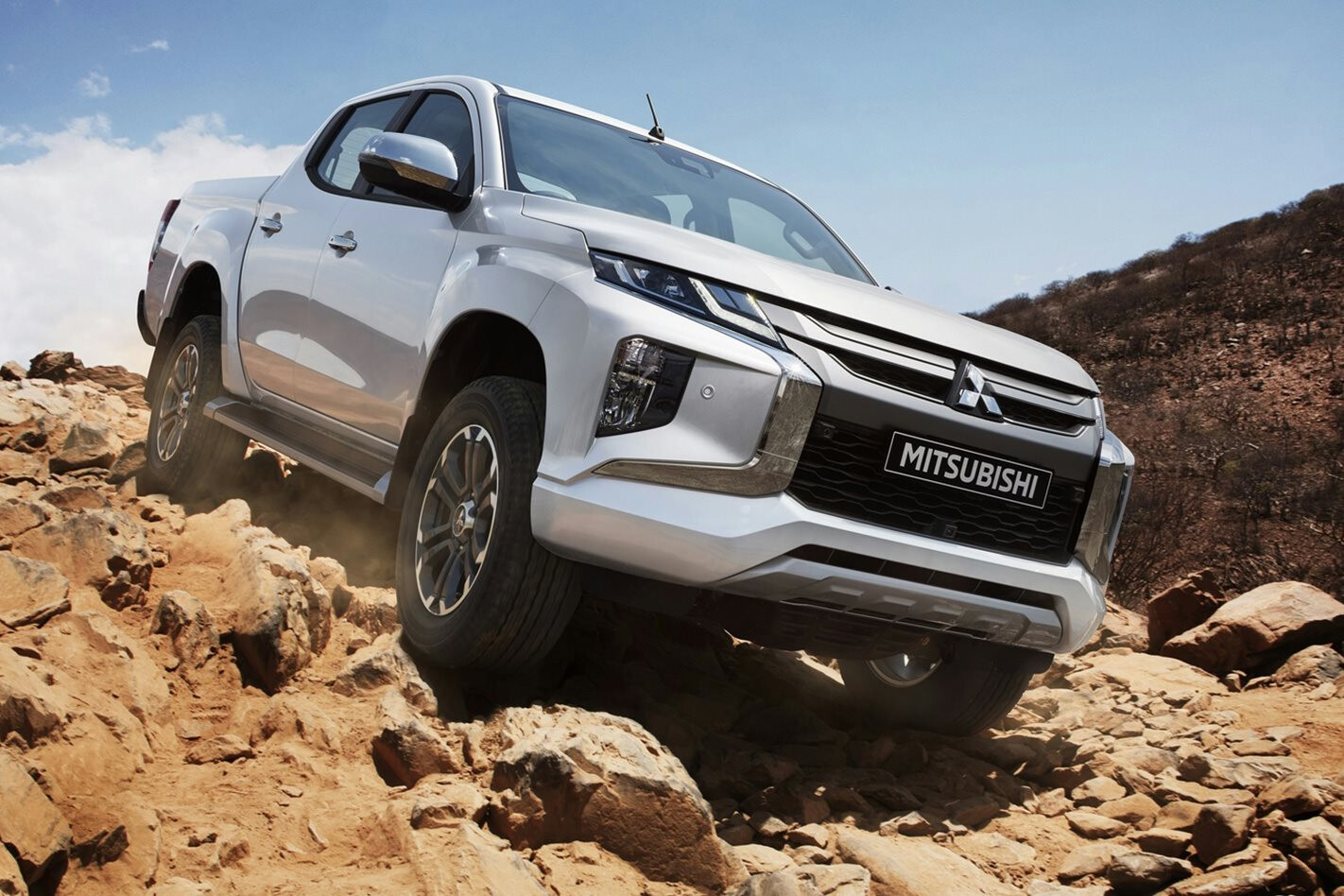 2019 Mitsubishi Triton photos