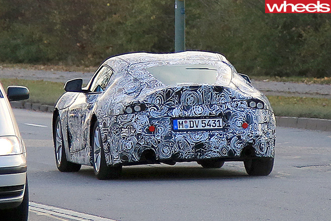 Toyota -Supra -rear -side