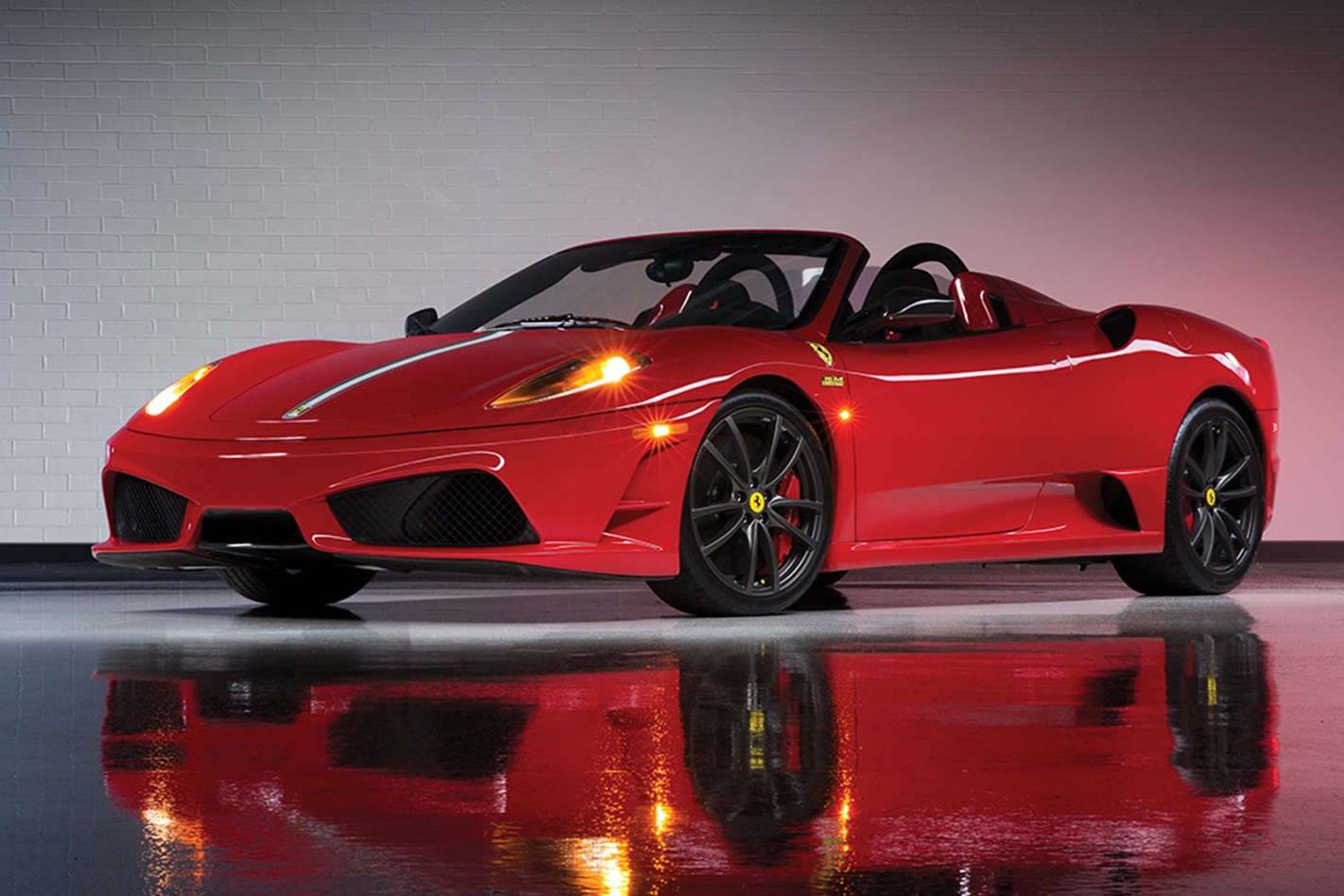 2009-Ferrari-16M-Scuderia-Spider-headlights.jpg
