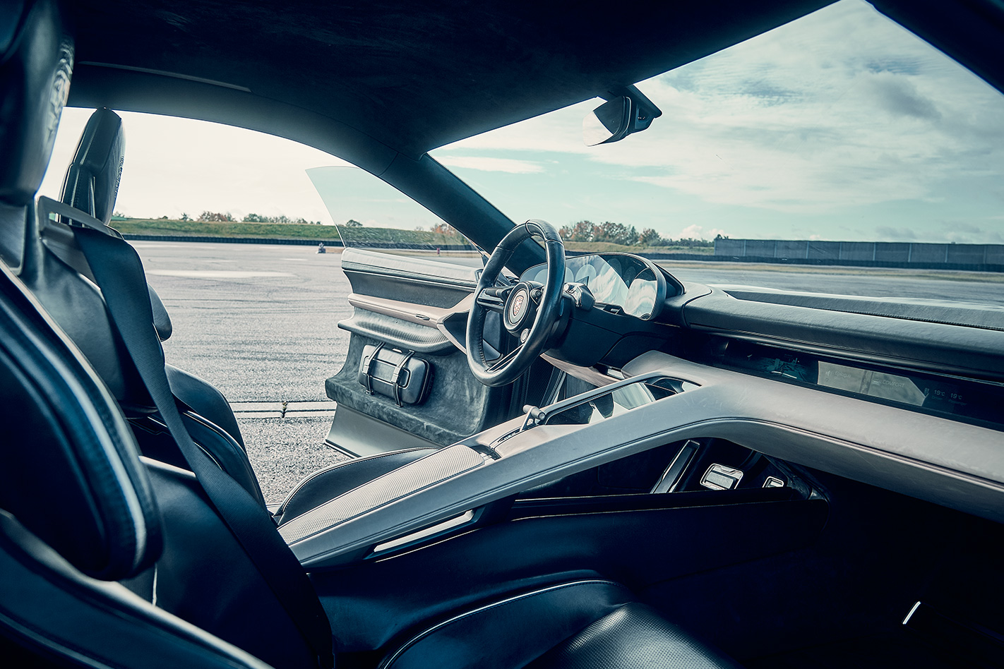 Porsche Mission E interior