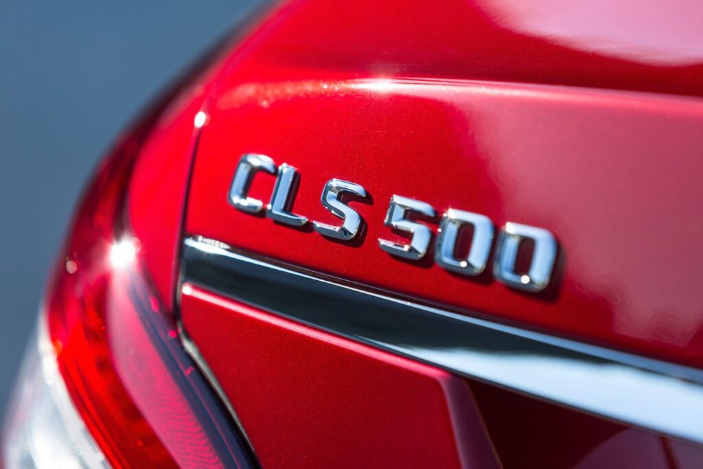 Mercedes-Benz CLS500 badge