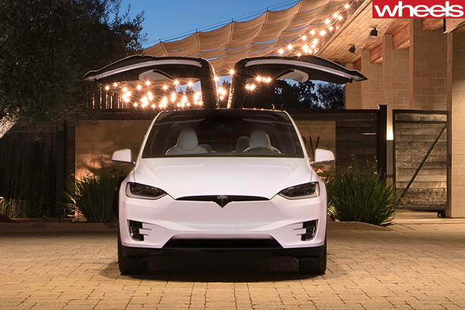 Tesla -Model -X-destination -home