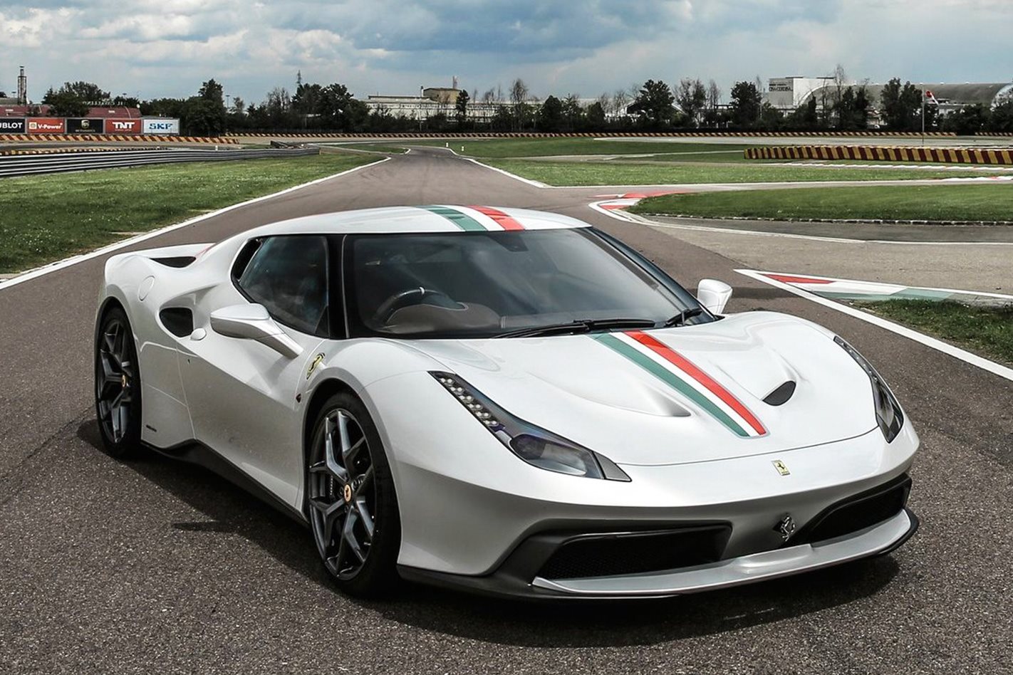 Ferrari 458 MM Speciale revealed
