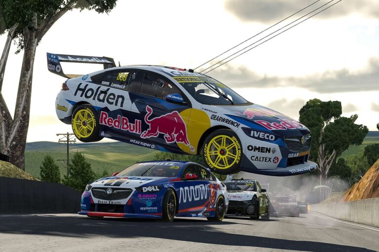 e-sports V8 racing