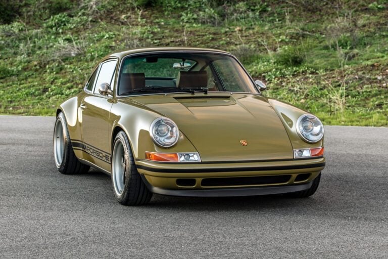 Singer North Island Commission