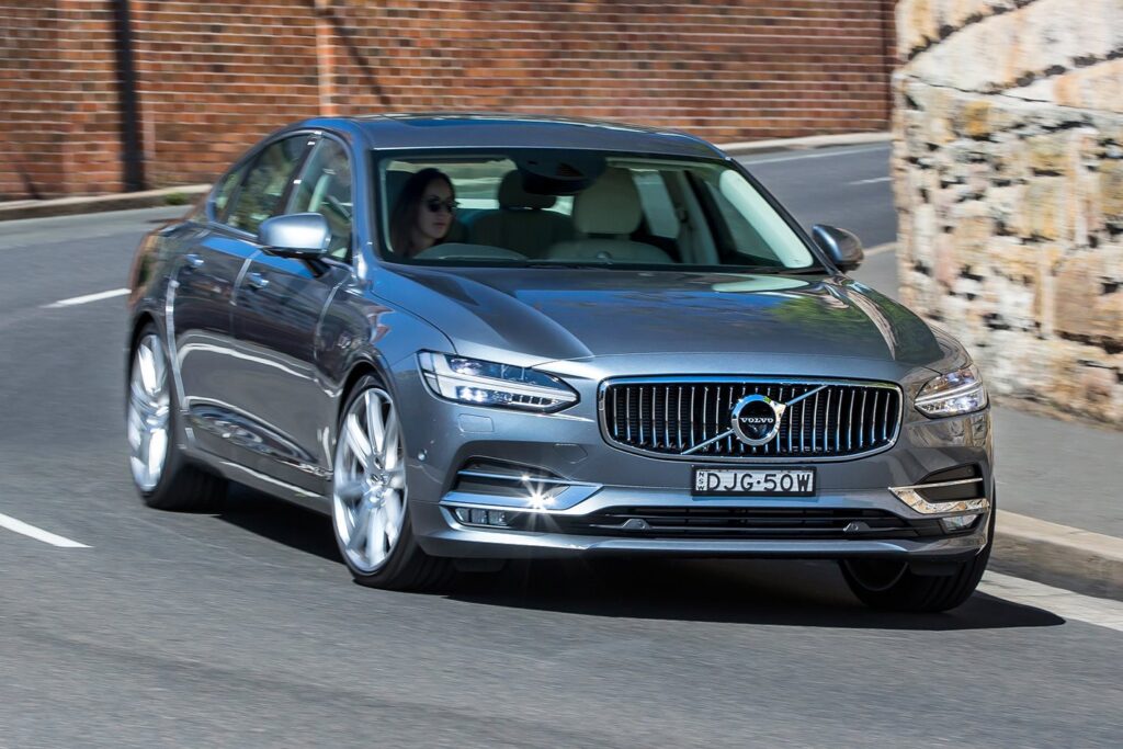 Volvo S90