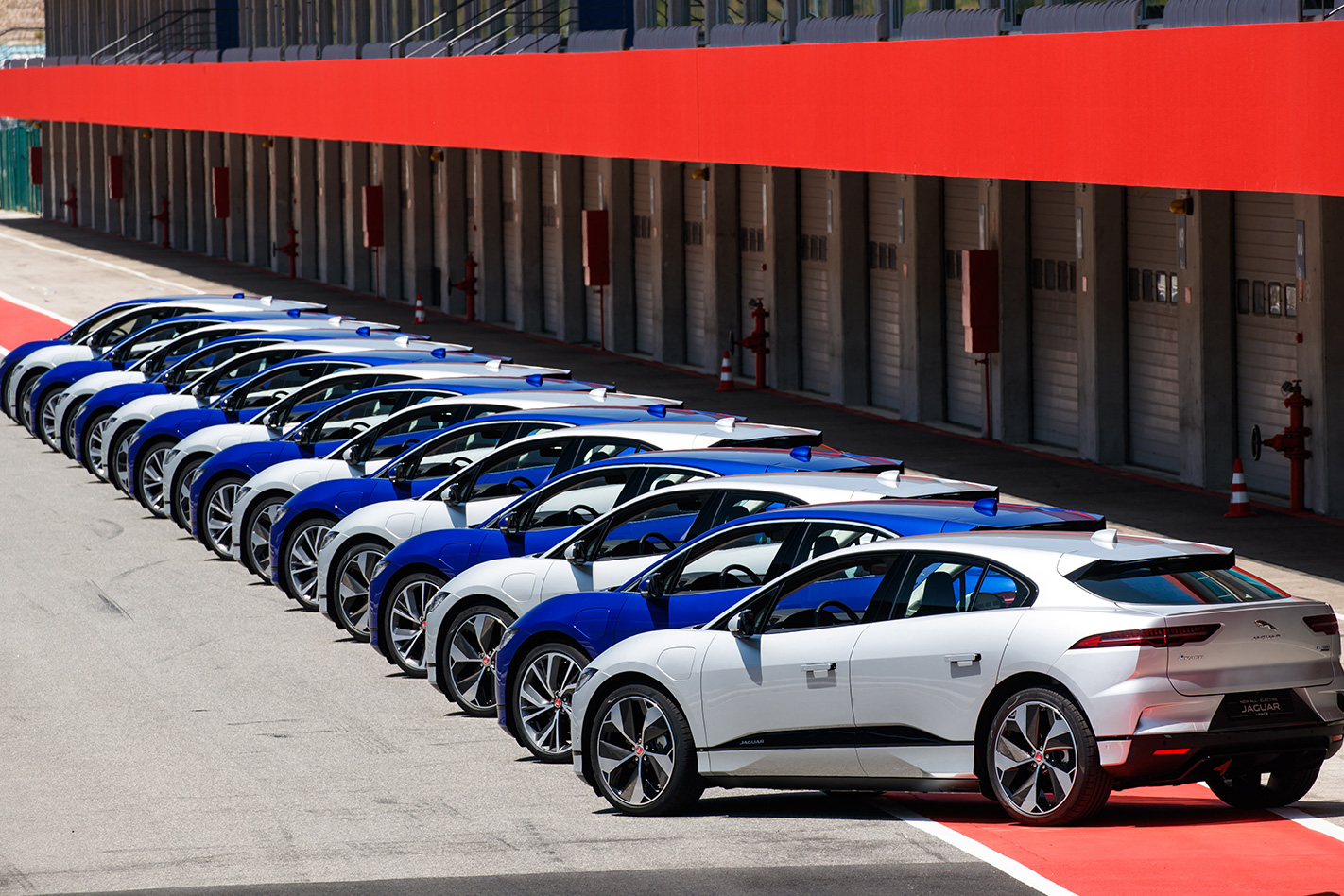 2019 Jaguar I-Pace group