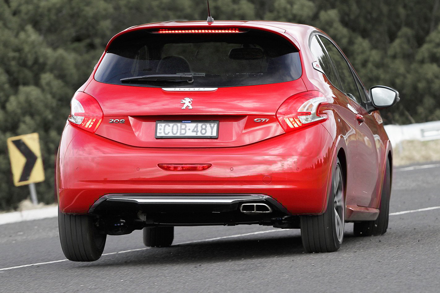 Peugeot 208 GTi rear