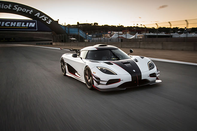 658_Koenigsegg _One 1_Julia _La Palme _Laguna Seca _2015_MGL3058