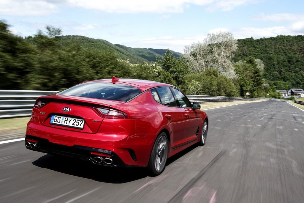 2018 Kia Stinger exhaust