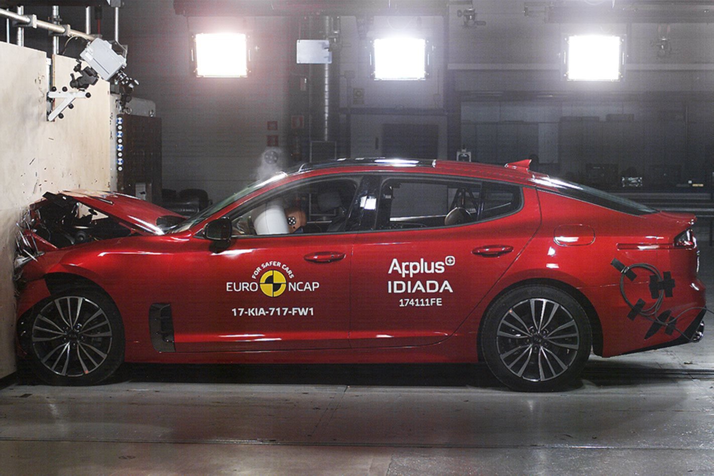 Kia Stinger 2_main