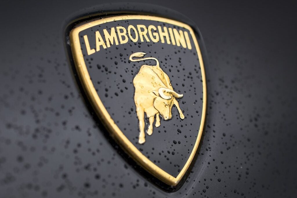Lamborghini badge