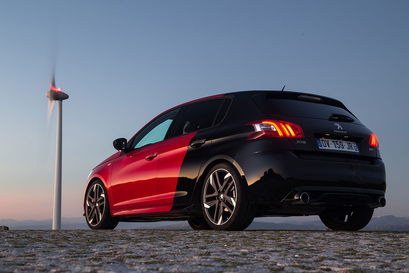 Peugeot -308-GTi -rear