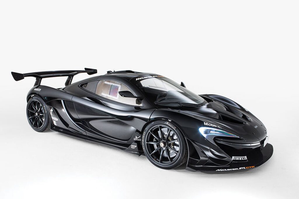 Holy trinity auction maing