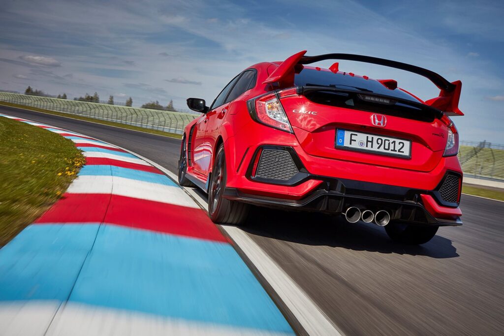 2017 Honda Civic Type R rear