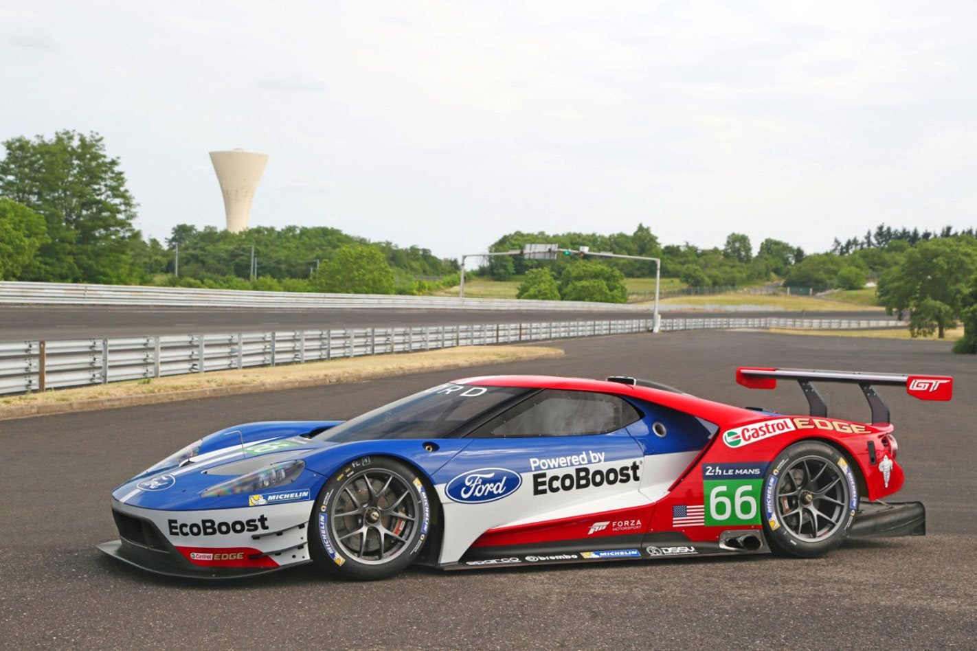 Ford GT