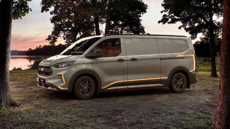 Ford Transit Custom Trail