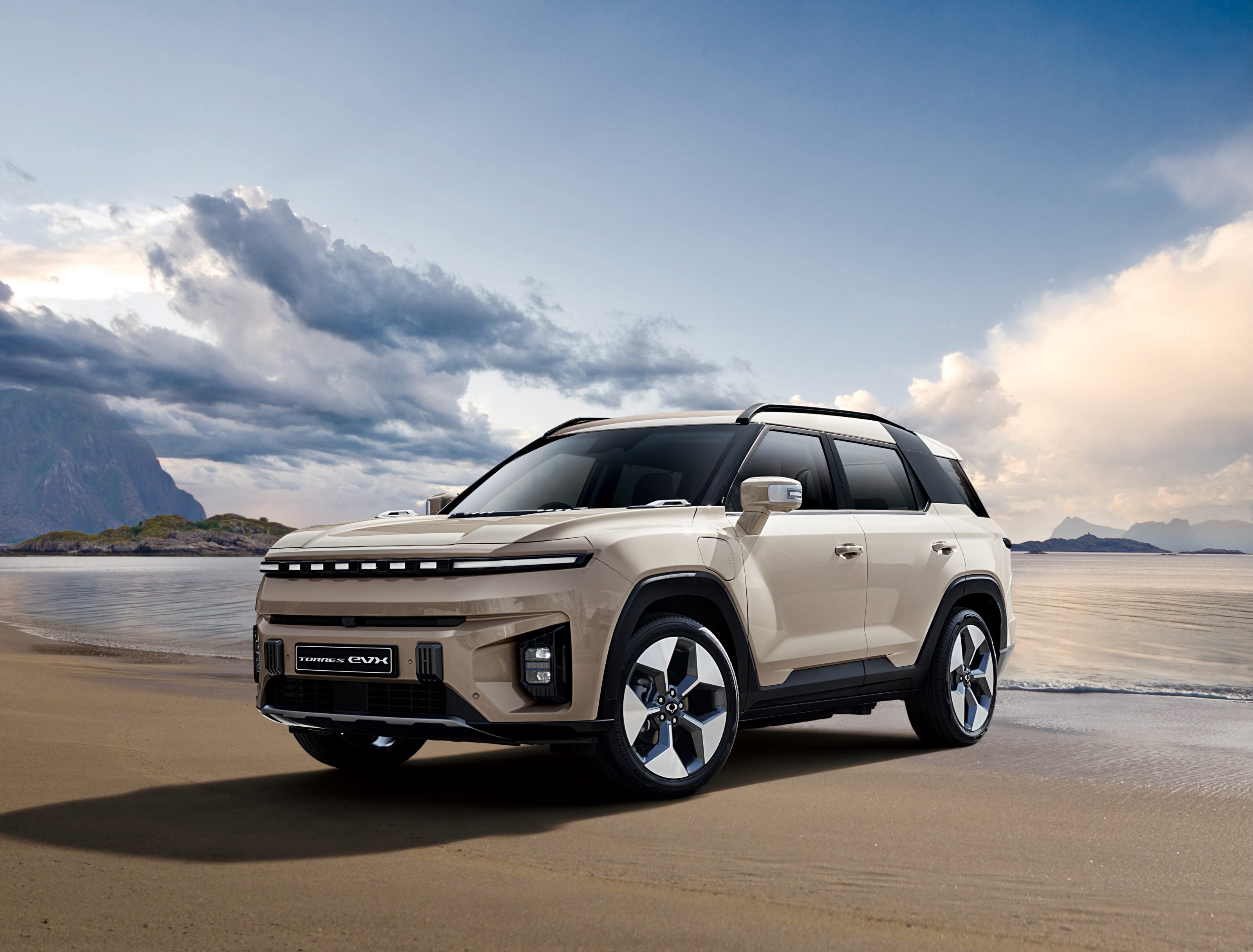 New mid-size electric SUV arrives to take on Tesla and Kia