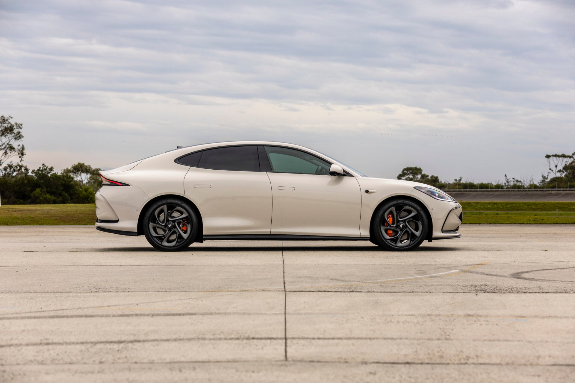 Im5 Performance Rear 2025-26 Wheels Car of the Year Top 8: IM5 Performance