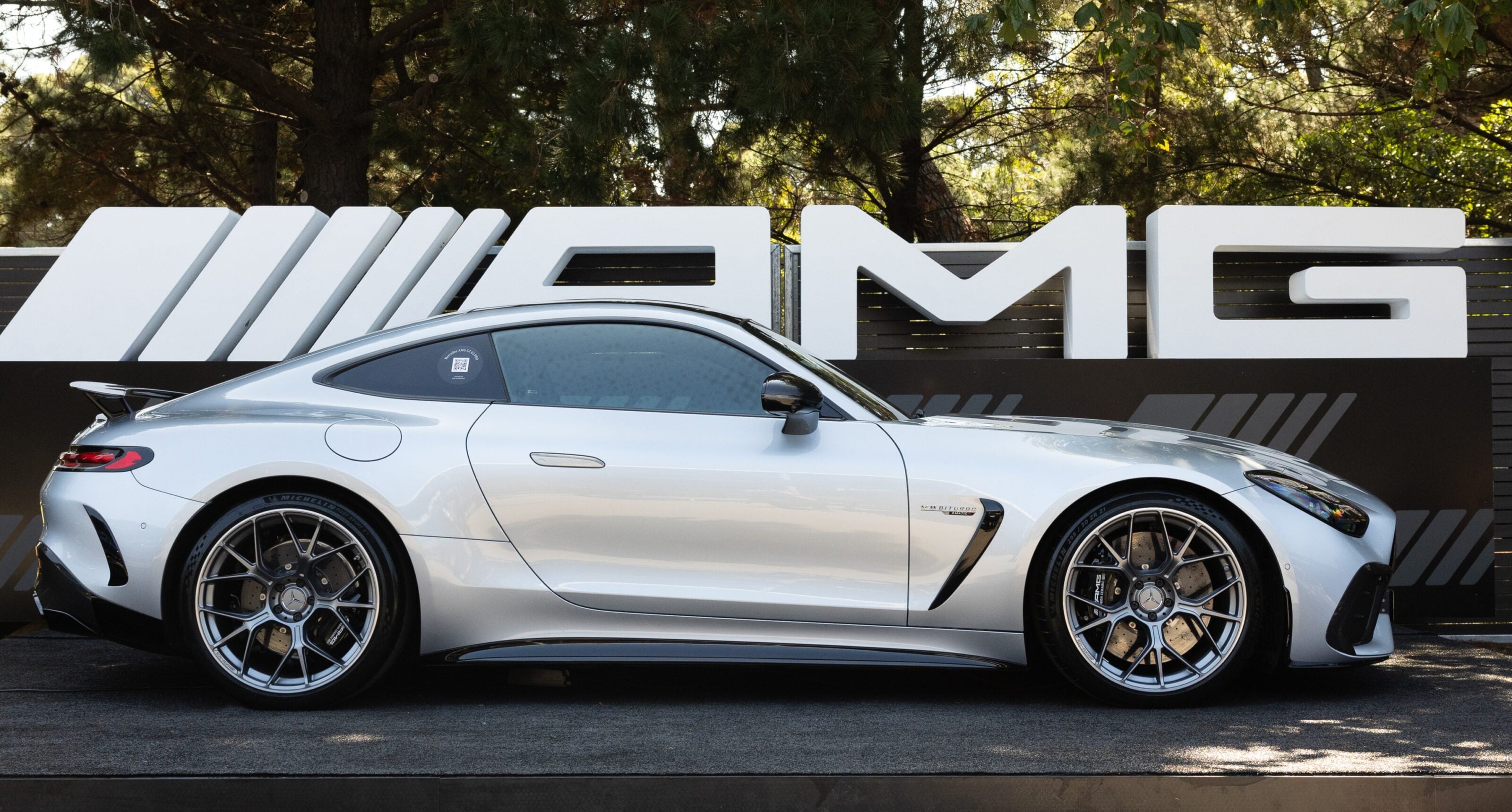 Mercedes-Benz marks 17 years at Australian Grand Prix with record trackside presence