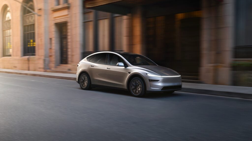 Tesla slashes the price of Model 3 and Model Y cars by up to $3750