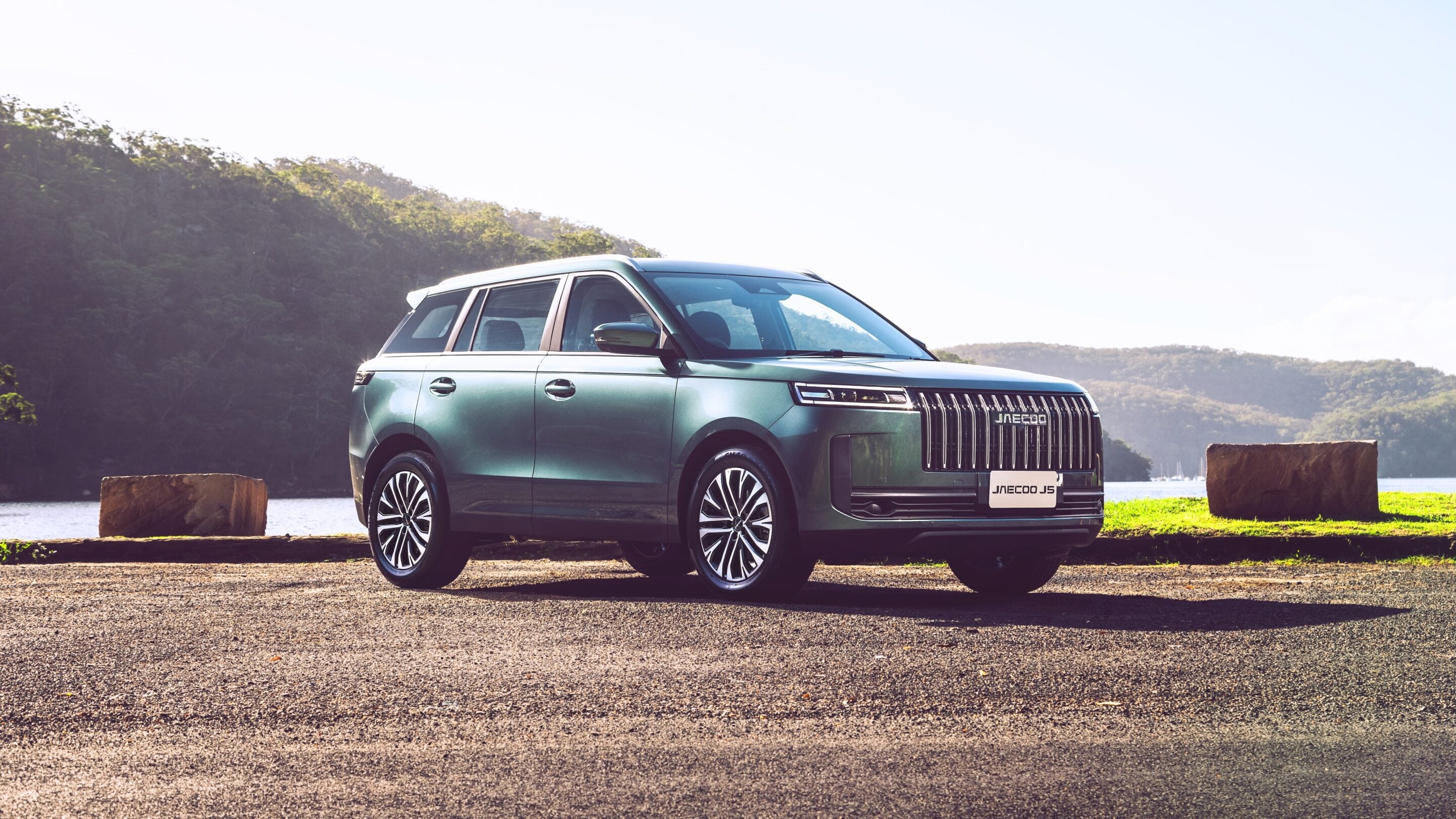 Jaecoo J5: Electric small SUV adds petrol-powered option
