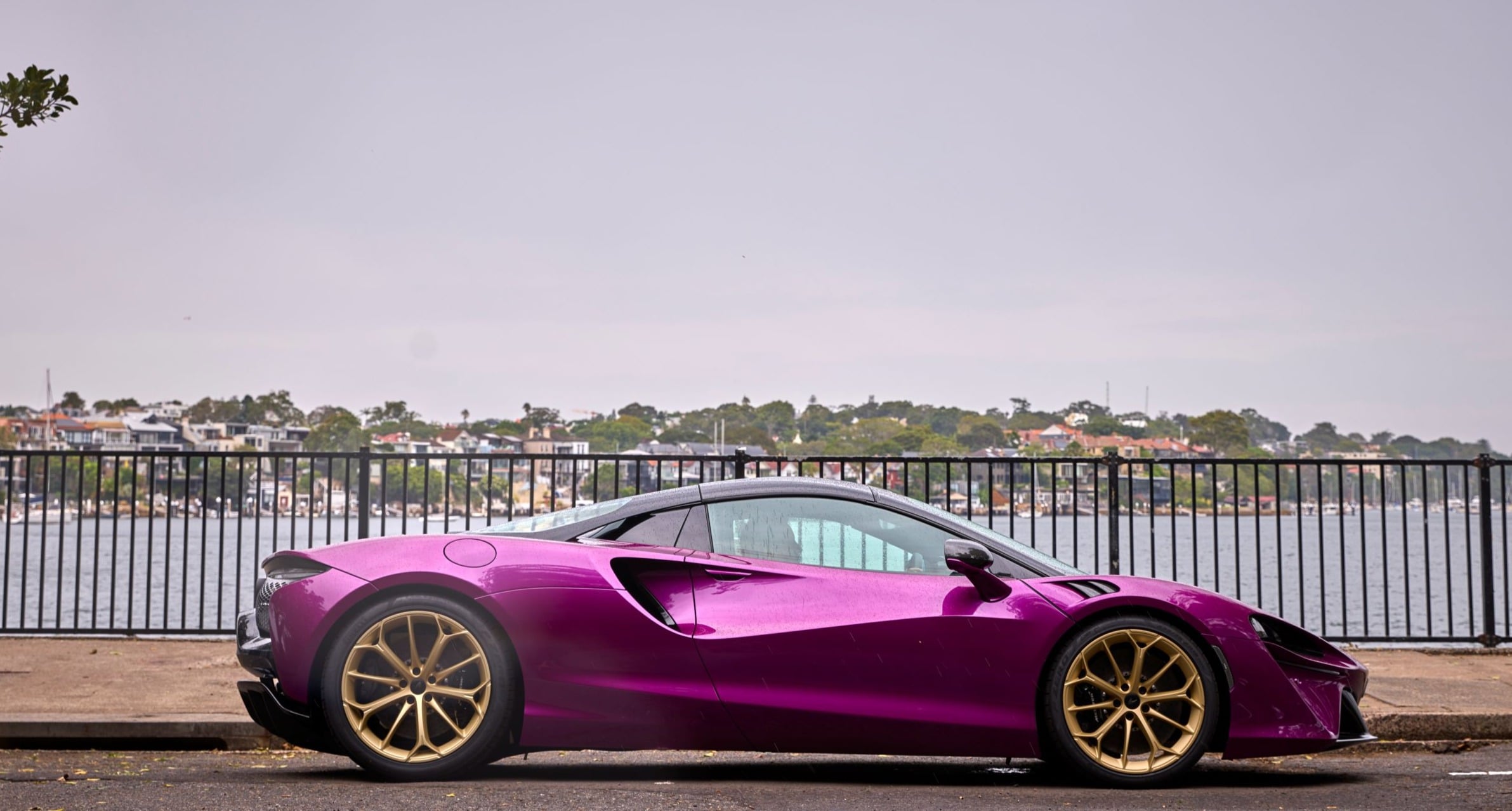 Car vs Road: Driving the McLaren Artura Spider Shibuya Spirit